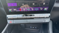 Renault Austral E-Tech Full Hybrid Iconic Esprit Alpine 5dr Auto Hybrid Estate